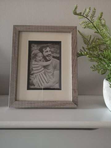 Grey Wash Wooden Frame 4x6"