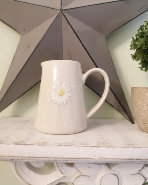 Strawberry / Daisy Mini Mugs & Jugs