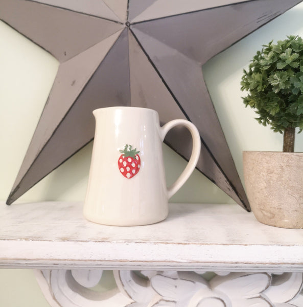 Strawberry / Daisy Mini Mugs & Jugs